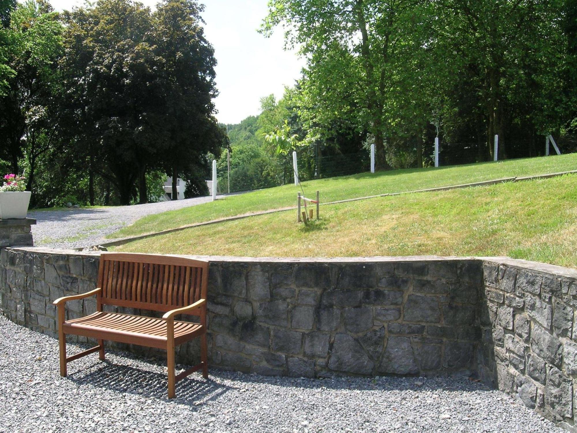 Gorgeous Apartment In Bohon With Garden Furniture And Bbq Barvaux Kültér fotó